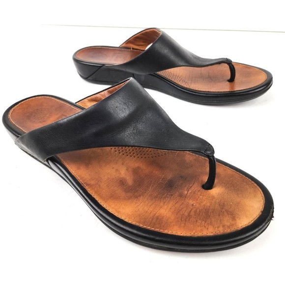 Fitflop Shoes - FitFlop Sandals Slip On Thong Black Leather Flip Flops 371-001 Womens sz 8